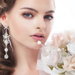 Brautfrisuren für den Sommer: Elegant und luftig leicht