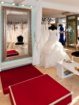 Brautmode Diamore – Brautkleider und Abendmode in Brühl bei Köln